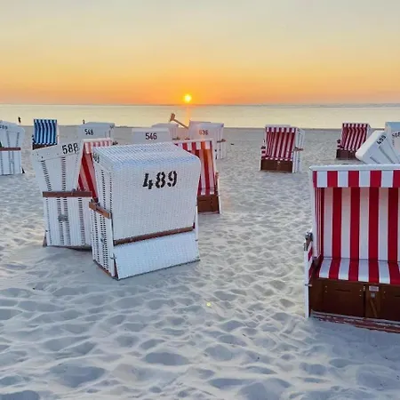 Luettje Mima Im Haus Abert