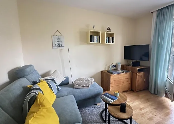 Luettje Mima Im Haus Abert *